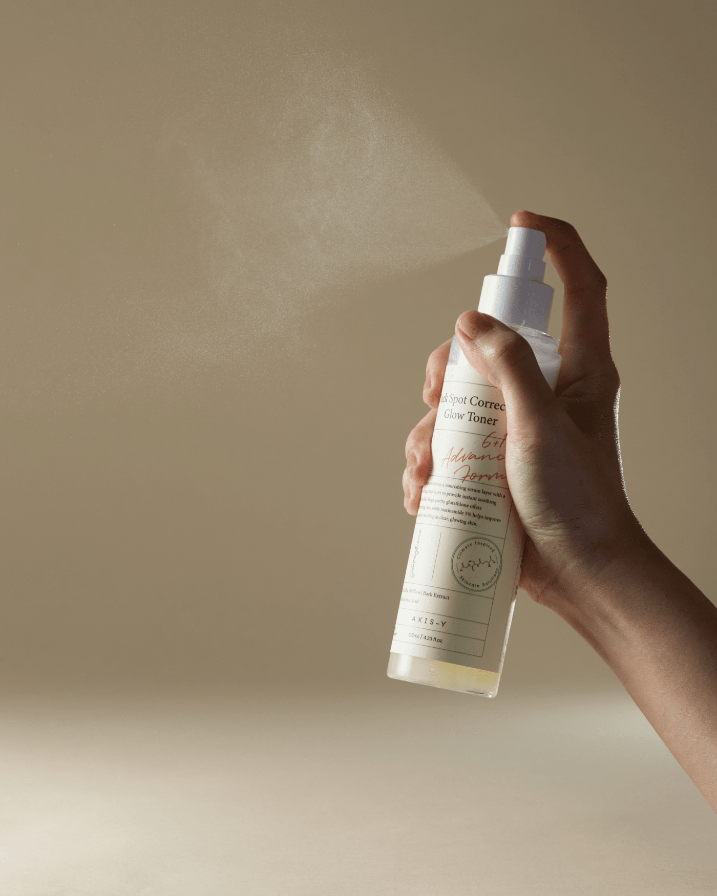 Dark Spot Correcting Glow Toner