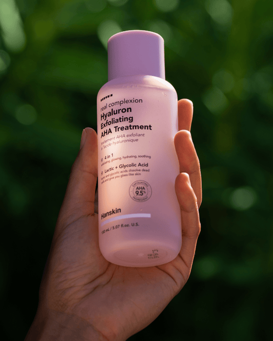 Real Complexion Hyaluron Exfoliating AHA Treatment